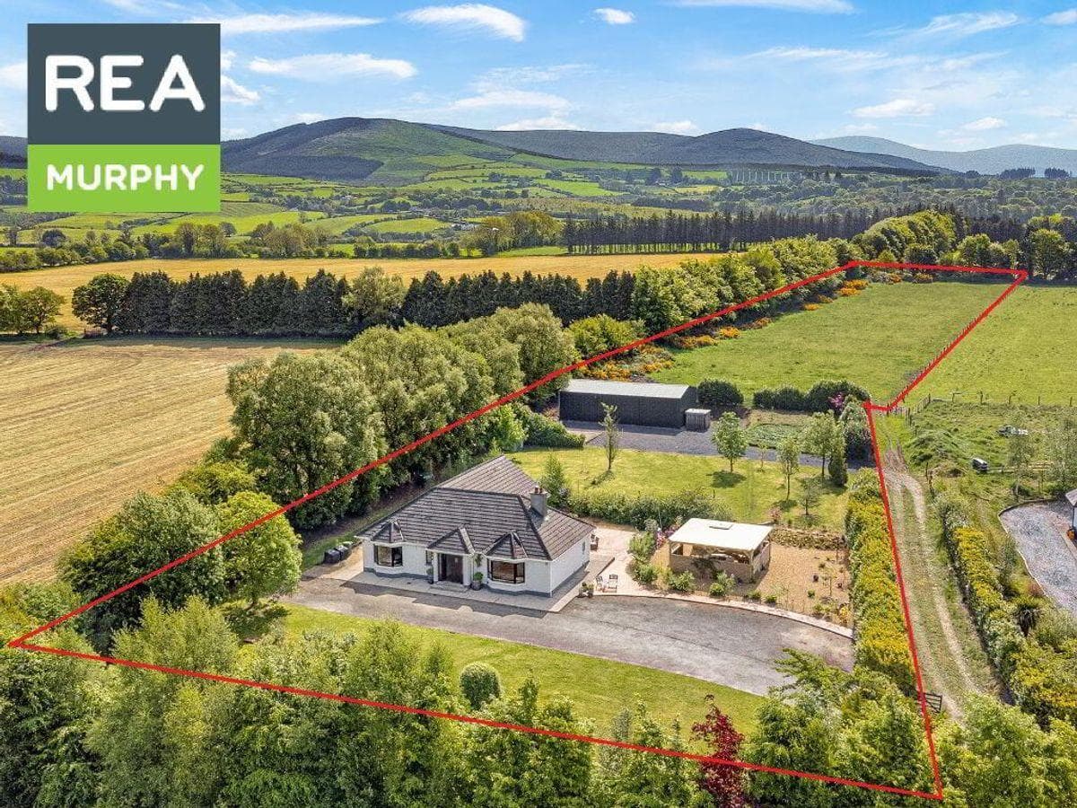 Substantial Residence On c. 1 Acre / 0.404 HA,, Donard, Wicklow