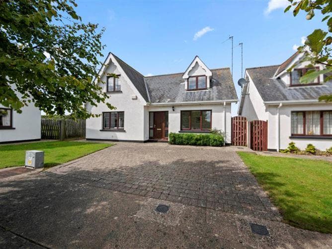 22 The Village, Ballymoney, Wexford