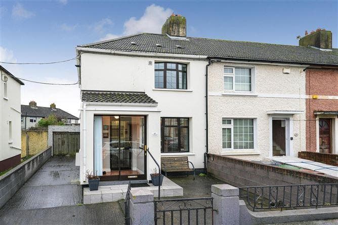 22, The Thatch Road, Dublin 9