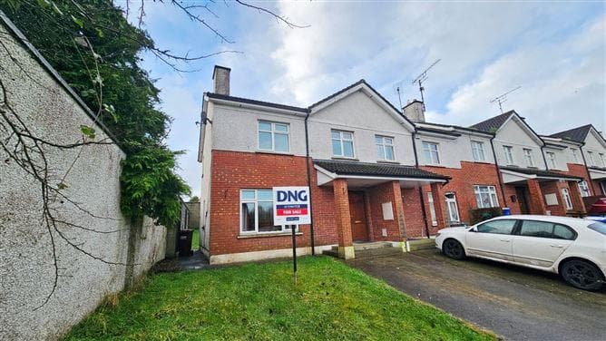 no 1 maudlin court, kells, co meath