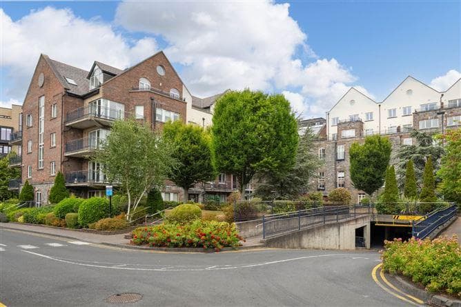 22 gracepark manor, drumcondra, dublin 9