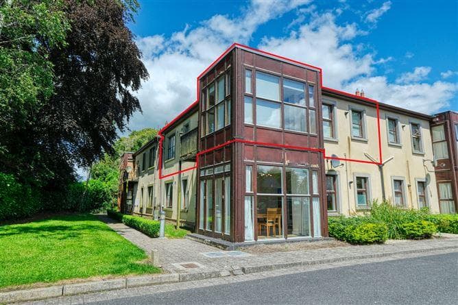 16, Saint Albans Battery Road, Dublin 8