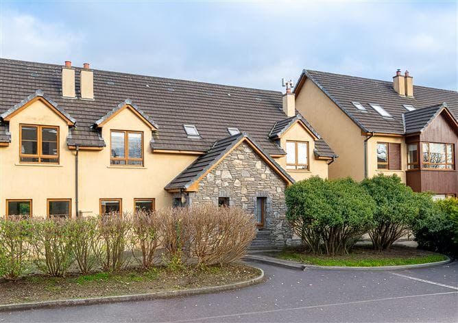 6 Heather Park, Pairc Na Gloine, Kenmare, Co. Kerry, V93V5WA