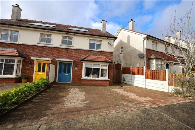 9, Forest Hill, Bluebell, Dublin 12