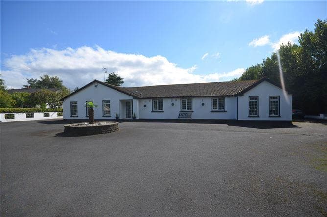 La Rochelle, Osberstown, Naas, County Kildare