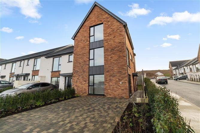 44 Waterfall Heights, Ardrostig, Bishopstown, Co. Cork, Bishopstown, Cork