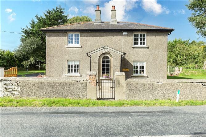 The Old Barracks,Clonevan,Ballygarrett,Gorey,Co. Wexford