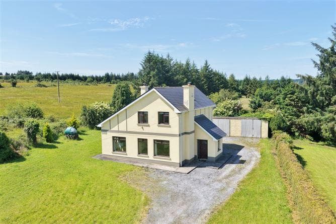 Ballyduff, Knocknagoshel, Co. Kerry, V92HN34