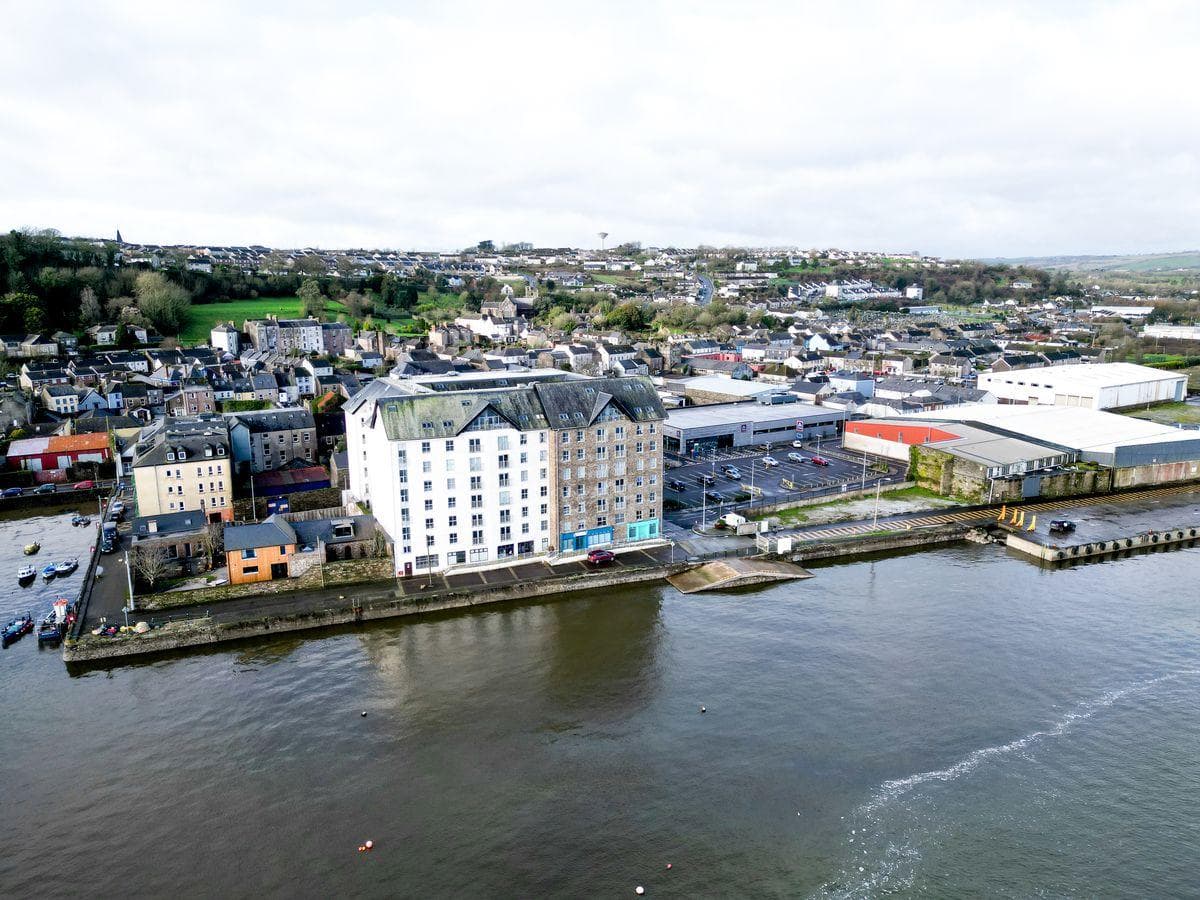 706 Pier Head Apartments, Store Street, Youghal, Co. Cork, P36W564