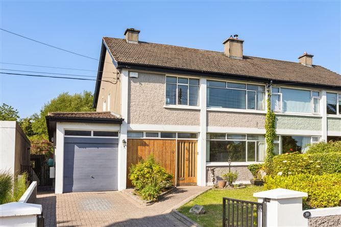 39, Arnold Grove, Co. Dublin