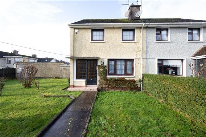 18, Saint Josephs View, Co. Cork