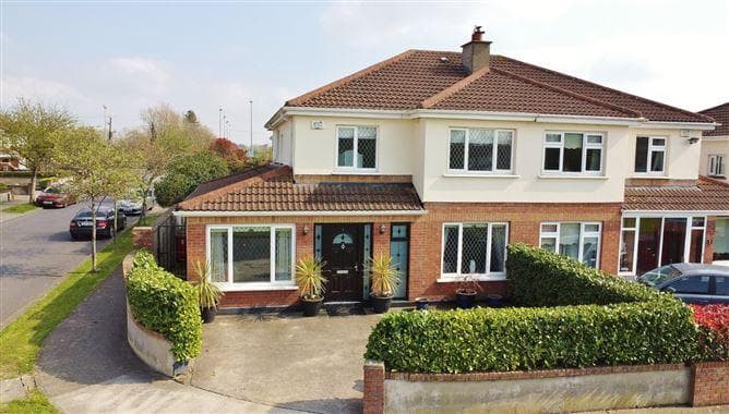 1 Westbury Park, Lucan, Co. Dublin
