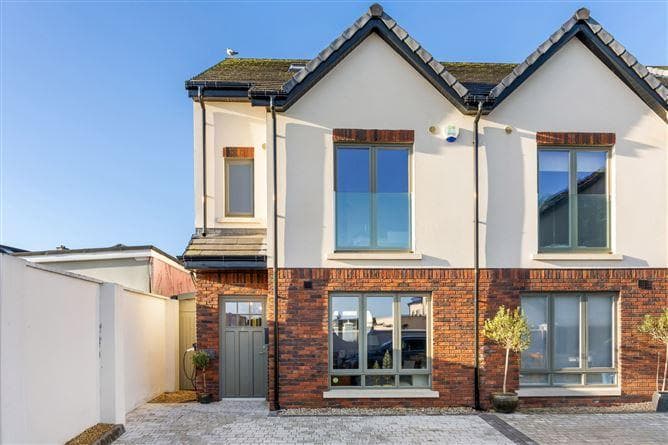 Herbert House, 6, Orchard Upper Grattan Park, The, Co. Wicklow