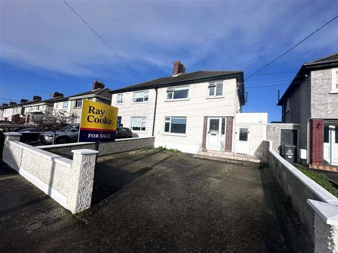 24, Beneavin Park, Dublin 11