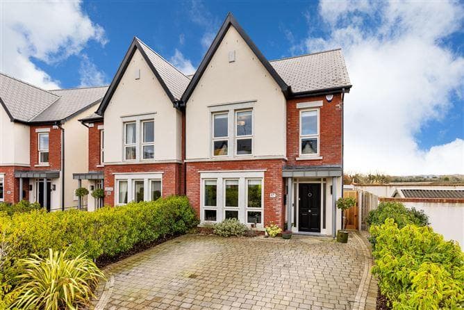 17, Ashwood Hall Back Road, Co. Dublin