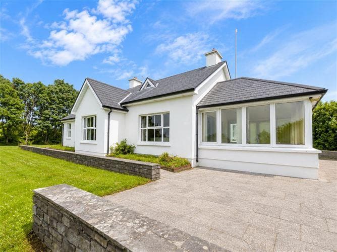 Knockeen, Dunmanus, Goleen,   West Cork