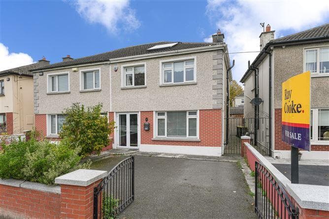 8, Palmerstown Court, Dublin 20