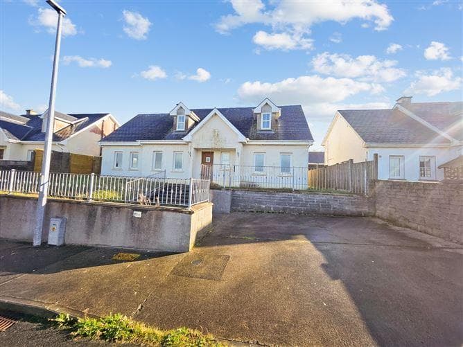 4 Greenhills Drive, Knockgrohery, Roscommon, Co. Roscommon