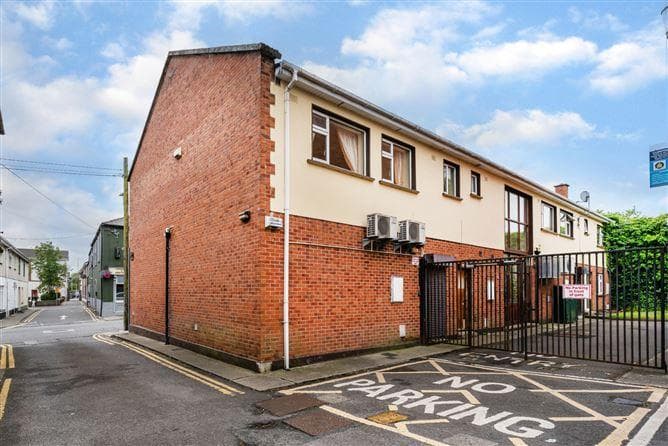 Apartment 3, Powers Court Close, Eyre Street, Newbridge, Co. Kildare