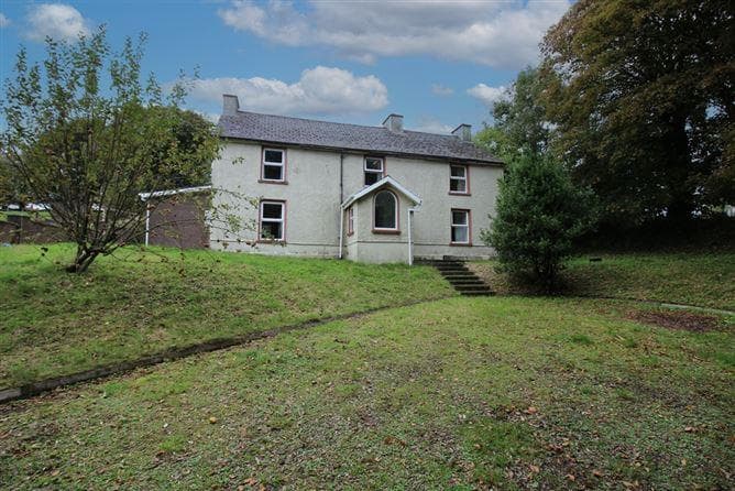 The Farmhouse, Sleaveen East, Macroom, Cork