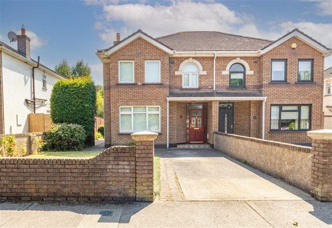 9, Charnwood Park, Dublin 15