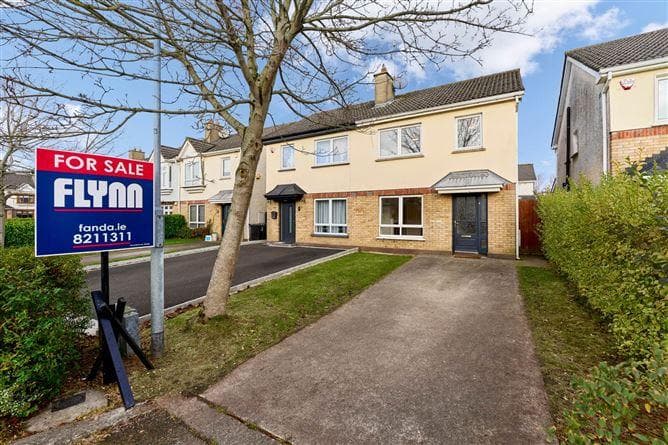 4, Saint Mochta S Lawn, Dublin 15