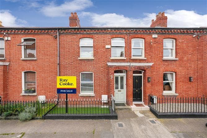 33, Carlingford Road, Dublin 9