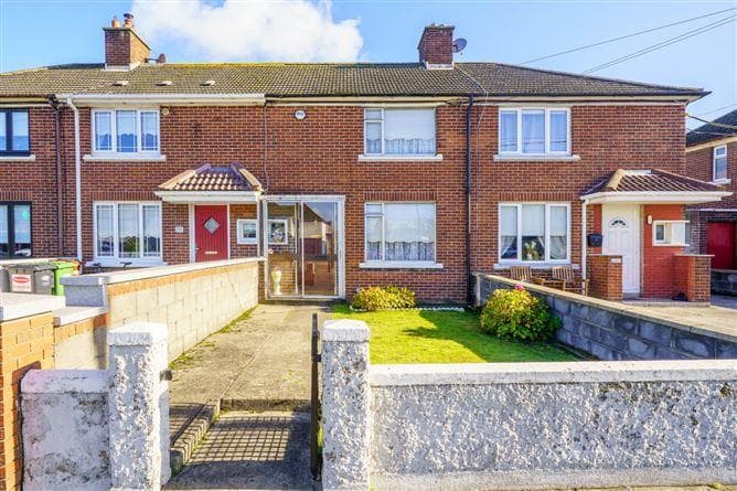220, Le Fanu Road, Dublin 10