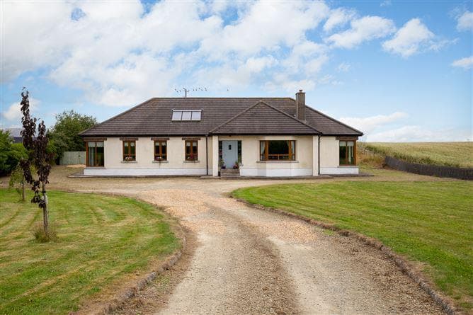 Knocknasillogue, Blackwater, Wexford
