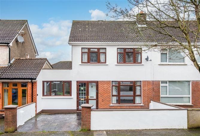 34 River Valley Grove, Swords, Co. Dublin