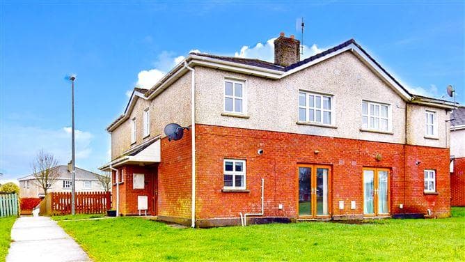 76, Ardilaun Heights, Co. Westmeath