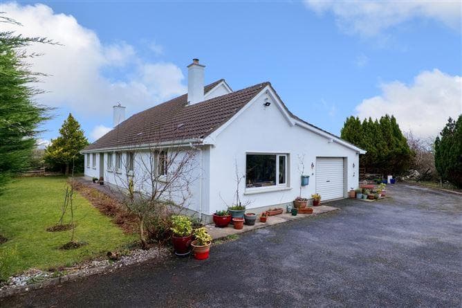 pribbaun, roscahill, moycullen