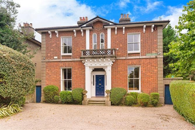27, Kenilworth Square, Dublin 6