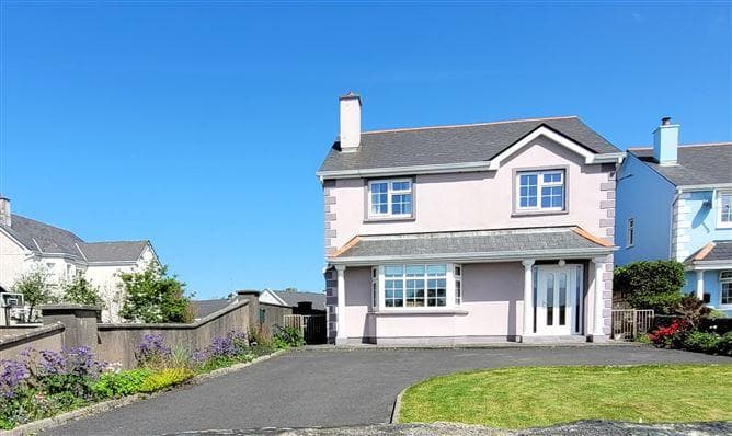 19 The Beeches, Louisburgh, Mayo