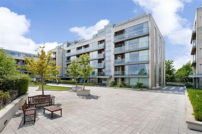 46 Sanderling, Thornwood, Booterstown Avenue, Booterstown, County Dublin