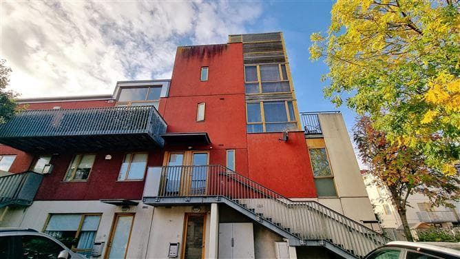 25, Cedar Brook Walk, Dublin 10