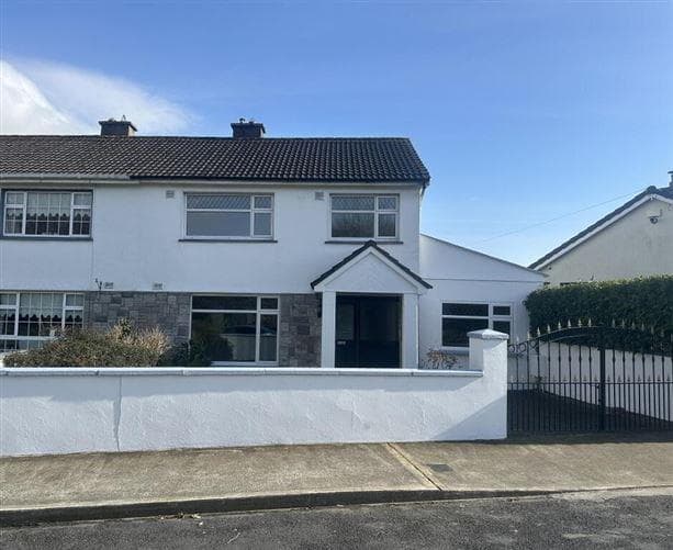 71, Highfield Grove, Co. Tipperary