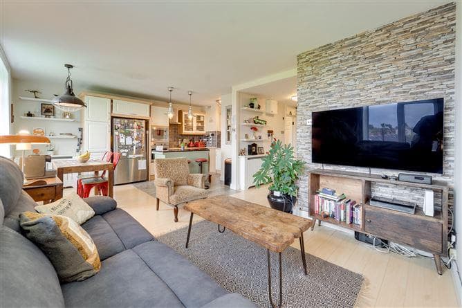 10 Manor Villas , Harold's Cross,   Dublin 6W