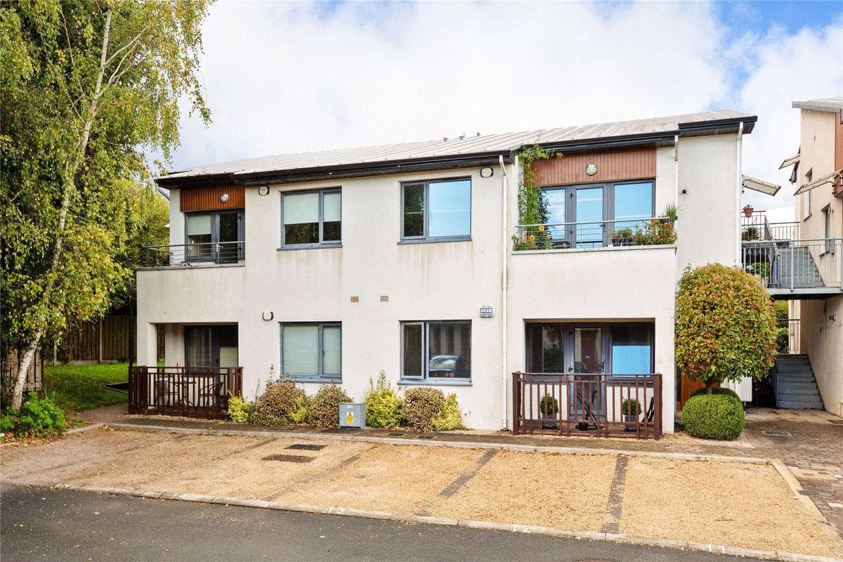 16 Brennanstown Court, Brennanstown, Cabinteely, Dublin 18