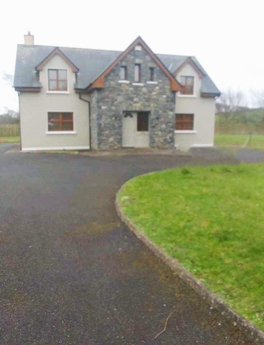 2 Radharc Na Coille, Milltown, Co. Kerry, V93P3V9