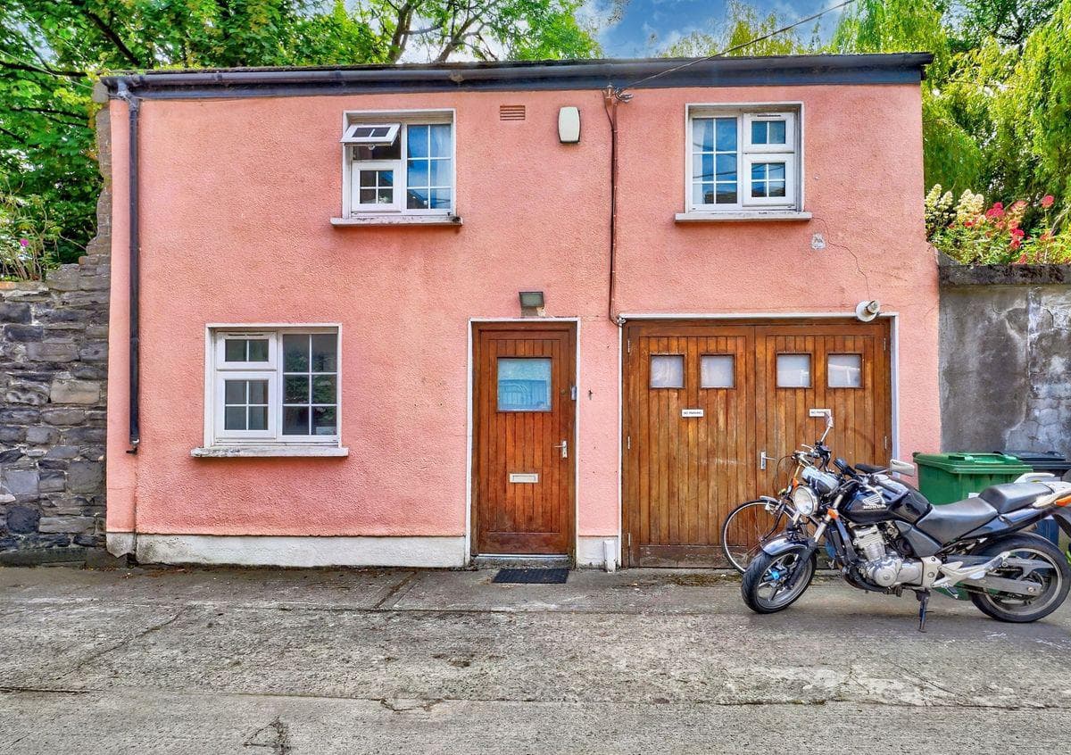 Kismet, 42 Percy Lane, Ballsbridge, Dublin 4, D04E1N8