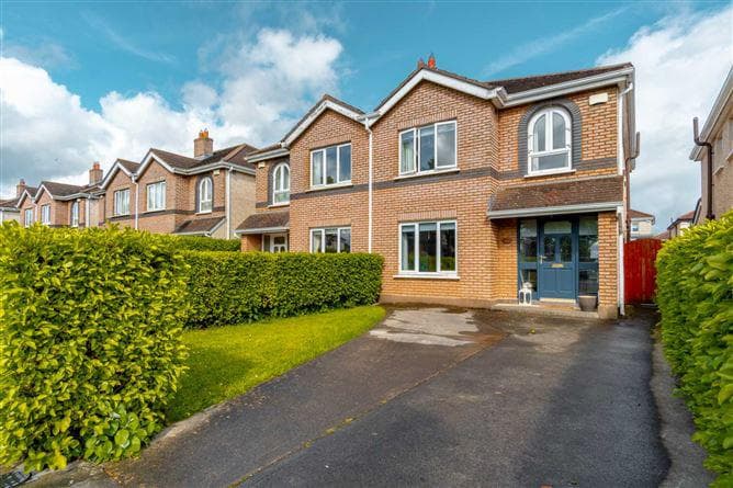 19 Charnwood Heath, Clonsilla, Dublin 15