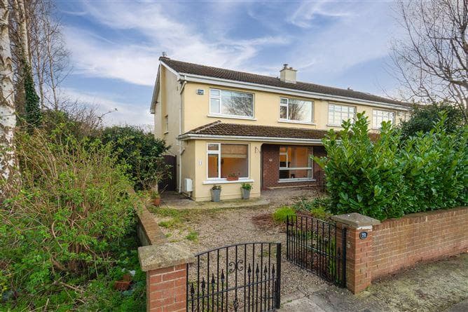 71, Barton Road, Dublin 14