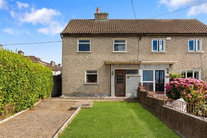 138, Pearse Park