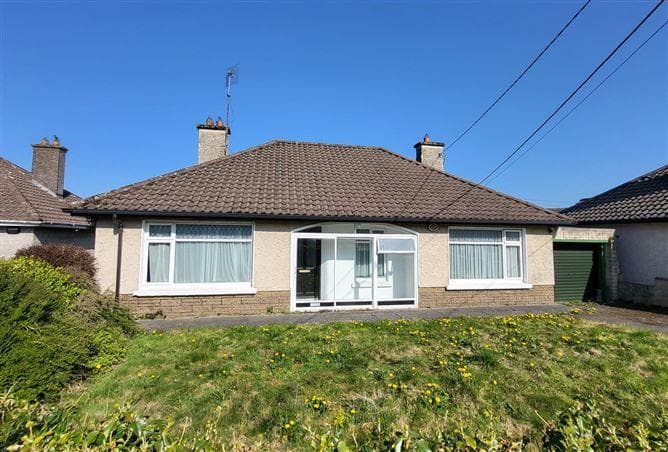 2, Dromore Drive, Co. Cork