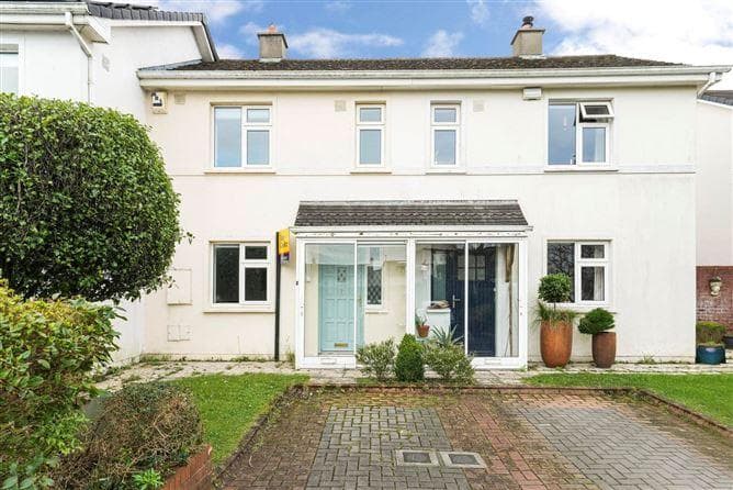 2, Trafalgar Court, Co. Wicklow