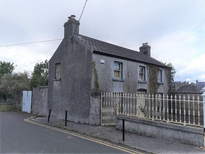 Janeville Offaly Street , Athy, Kildare