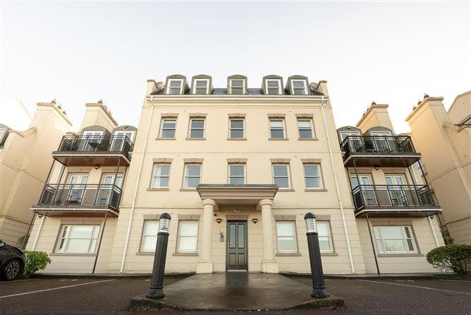 Apartment 9 , Estuary Court, Rochestown, Co. Cork, T12HR25