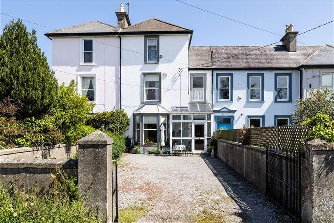 2 Sugarloaf Terrace, The Vevay, Bray, Co. Wicklow