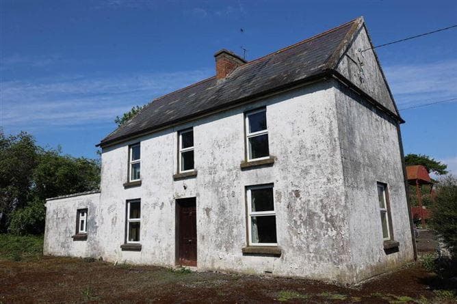 Farmhouse And Farmyard On, C.0.54 Ha Site, Longfordpass, Urlingford, Thurles, Tipperary